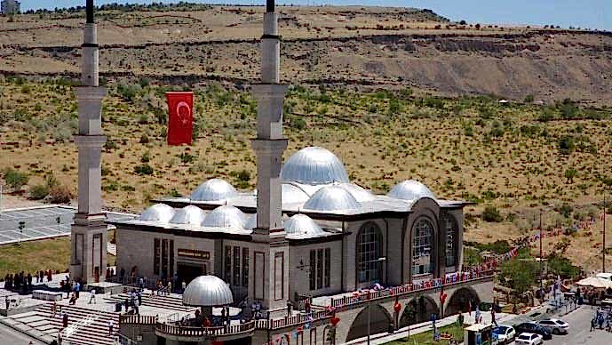 Abdul Hamit Han Cami